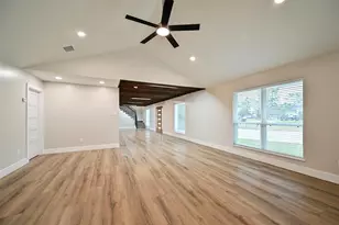 10930 White Thorn St, Houston, TX 77016 - Photo 24