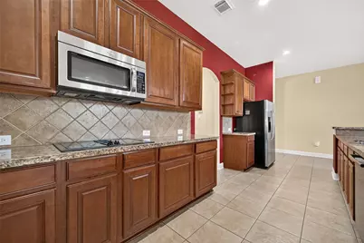 17906 Norwood Oaks Drive, Spring, TX 77379 - Photo 8