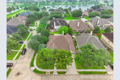 2701 Greenblade Court, Pearland, TX 77584 - Photo 48