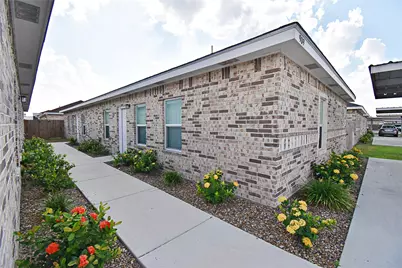 909 W La Pointe Avenue, Mission, TX 78573 - Photo 4