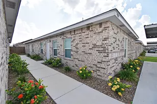 909 W La Pointe Ave, Mission, TX 78573 - Photo 4