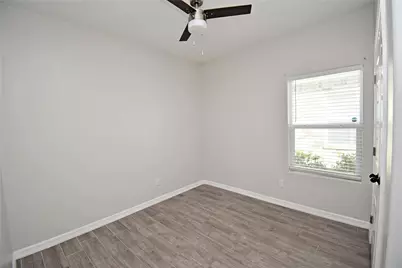 909 W La Pointe Avenue, Mission, TX 78573 - Photo 10