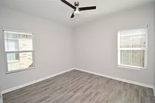 909 W La Pointe Ave, Mission, TX 78573 - Photo 12