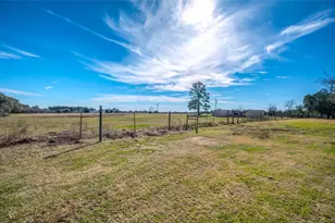 10152 FM949, Cat Spring, TX 78933 - Photo 16