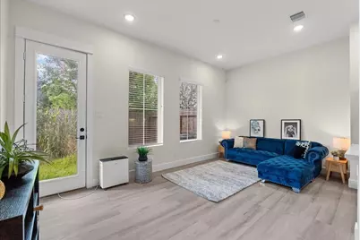 2906 Stevens Street, Houston, TX 77026 - Photo 8