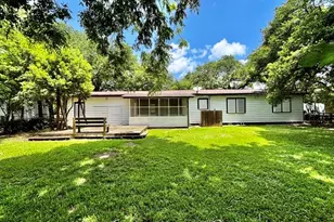 2419 Meadow Ln, La Marque, TX 77568 - Photo 14