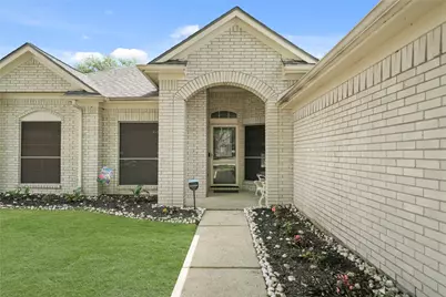 8134 Blue Jay, Baytown, TX 77523 - Photo 4