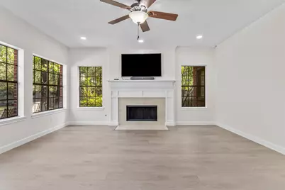 35 Amber Sky Place, The Woodlands, TX 77381 - Photo 6