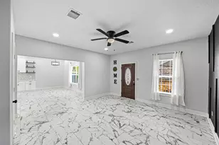 8824 Leander St, Houston, TX 77012 - Photo 6