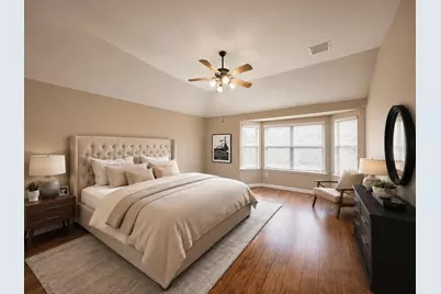 9010 Carriage Point Dr, Sugar Land, TX 77479 - Photo 6