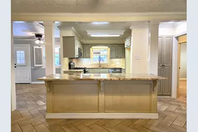2527 Willowby Drive, Houston, TX 77008 - Photo 4