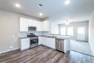 1527 Vanessa Gold Ct, Crosby, TX 77532 - Photo 4