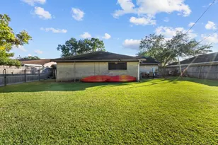 2118 22nd Ave N, Texas City, TX 77590 - Photo 28