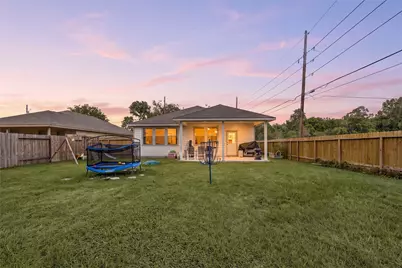 601 Burkett Street, Dayton, TX 77535 - Photo 20