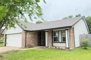 11335 Bayou Pl Ln, Houston, TX 77099 - Photo 2