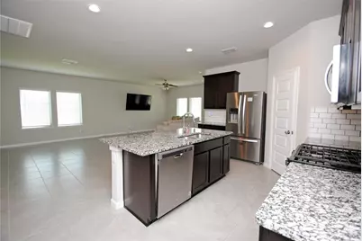 1511 Mateer Manor Court, Missouri City, TX 77459 - Photo 8