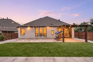 2438 Magnolia Bloom Ct, Brookshire, TX 77423 - Photo 2