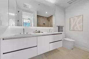 313 W 17th St, Austin, TX 78701 - Photo 12