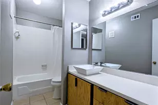 7200 T C Jester Blvd, Houston, TX 77088 - Photo 12