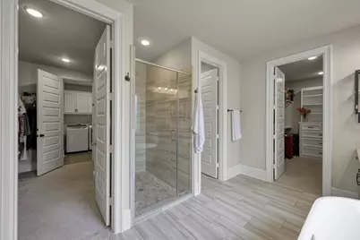 531 Woodsy Pine Court, Conroe, TX 77304 - Photo 24