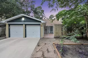 18 N Deerfoot Cir, The Woodlands, TX 77380 - Photo 1