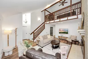 18 N Deerfoot Cir, The Woodlands, TX 77380 - Photo 8