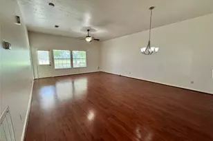 3618 Teakwood Ln, Pearland, TX 77584 - Photo 4
