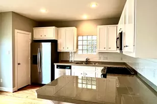 3731 Main Poplar Dr, Houston, TX 77025 - Photo 10