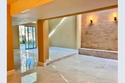 4560 Bellaire Boulevard, Bellaire, TX 77401 - Photo 4