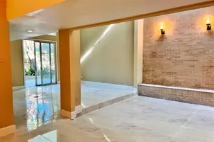 4560 Bellaire Blvd, Bellaire, TX 77401 - Photo 4