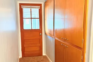 911 Roberts St, El Campo, TX 77437 - Photo 14