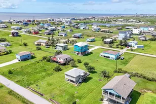 4018 3rd St, Galveston, TX 77554 - Photo 48