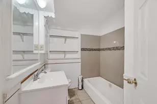 8822 Homewood Ln, Houston, TX 77078 - Photo 8