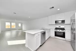 29643 Knollwood Bay Rd, Waller, TX 77484 - Photo 6