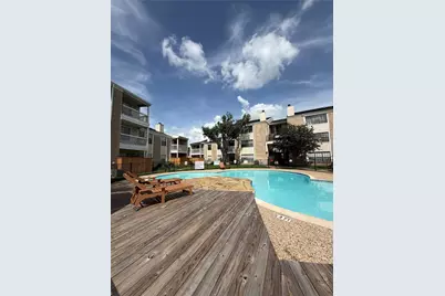 2750 Holly Hall Street #1714, Houston, TX 77054 - Photo 12