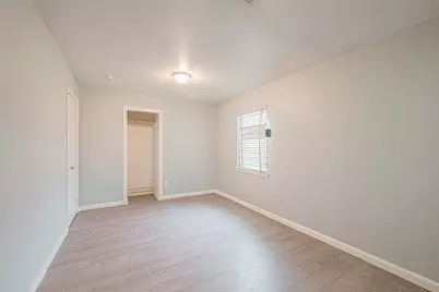 9302 Fairland Drive, Houston, TX 77051 - Photo 12