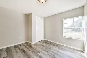424 S Broadway St, La Porte, TX 77571 - Photo 14