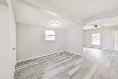 424 S Broadway Street, La Porte, TX 77571 - Photo 8