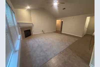 62 Drifting Shadows Ct, Conroe, TX 77385 - Photo 2