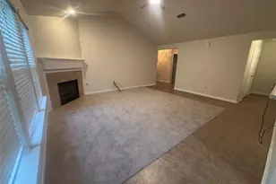 62 Drifting Shadows Ct, Conroe, TX 77385 - Photo 2