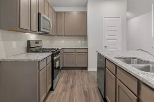 2329 Mooneye Ct, Conroe, TX 77384 - Photo 4
