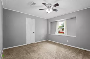 14930 Aspen Hills Dr, Houston, TX 77062 - Photo 20