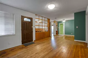 2030 Marnel Rd, Houston, TX 77055 - Photo 4