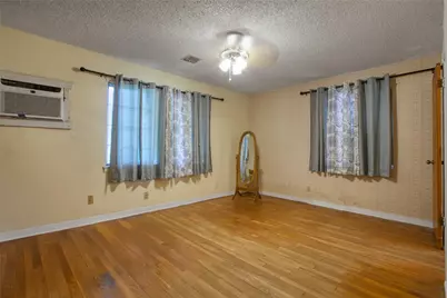2030 Marnel Road, Houston, TX 77055 - Photo 12