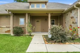 13303 Hidden Manor Ct, Willis, TX 77318 - Photo 4