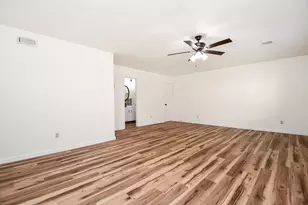7315 El Cresta Dr, Houston, TX 77083 - Photo 20