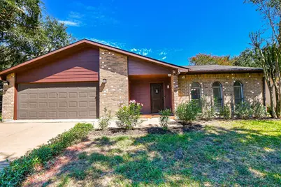 7315 El Cresta Drive, Houston, TX 77083 - Photo 2