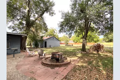 6814 Church Street, Wallis, TX 77485 - Photo 22