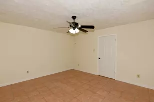 16222 Queensdale Dr, Houston, TX 77082 - Photo 34