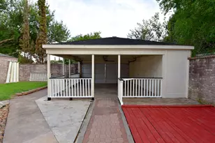 16222 Queensdale Dr, Houston, TX 77082 - Photo 8